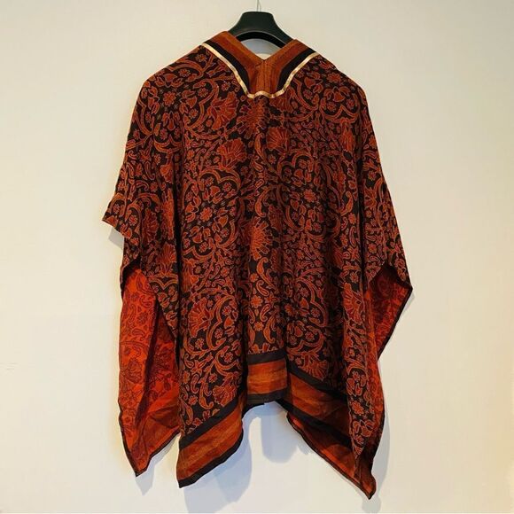 Soft Surroundings Floral One Size Shawl Shrug - Picture 3 of 6